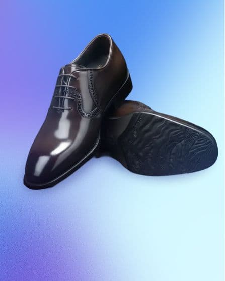 Tərzinə uyğun ayaqqabılar 60%-dək endirimlə!